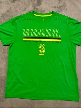 Brasil Green Graphic Crew Tee with Yellow Crest